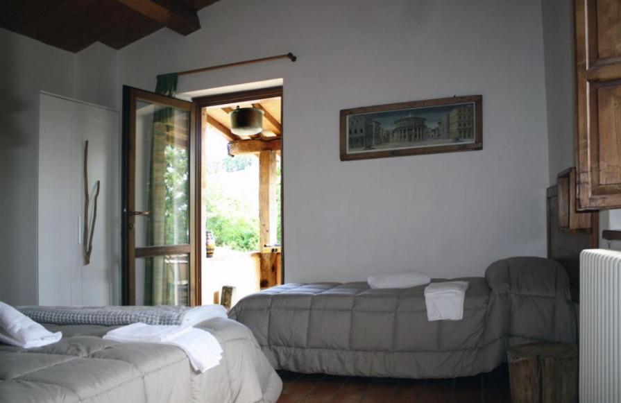 Gasthaus Country House Ca' Vernaccia Urbino Exterior foto