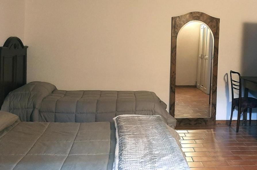 Gasthaus Country House Ca' Vernaccia Urbino Exterior foto