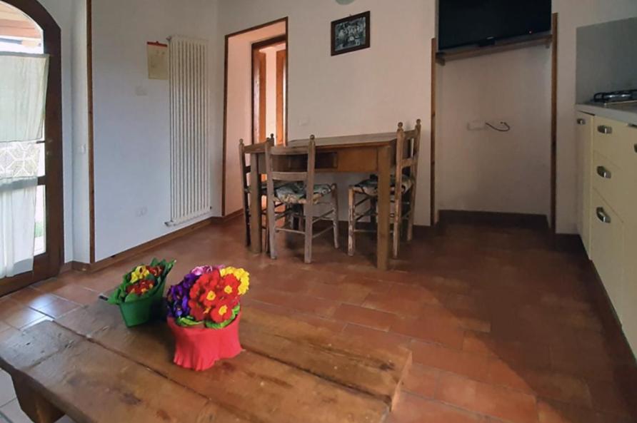 Gasthaus Country House Ca' Vernaccia Urbino Exterior foto